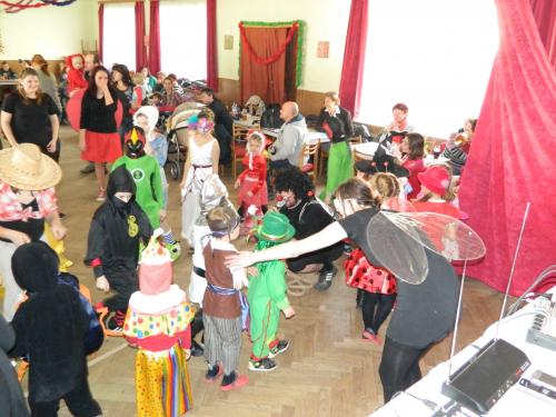 Dětský maškarní karneval 15.2.2014 